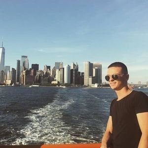 Meet your Posher, Enea